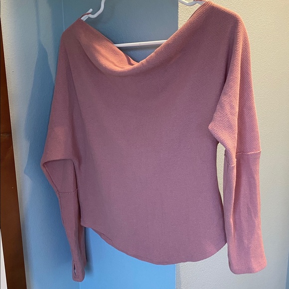 We The Free Fuji Off The Shoulder Thermal Top. Size Medium. Pink. Free People. - Picture 12 of 12